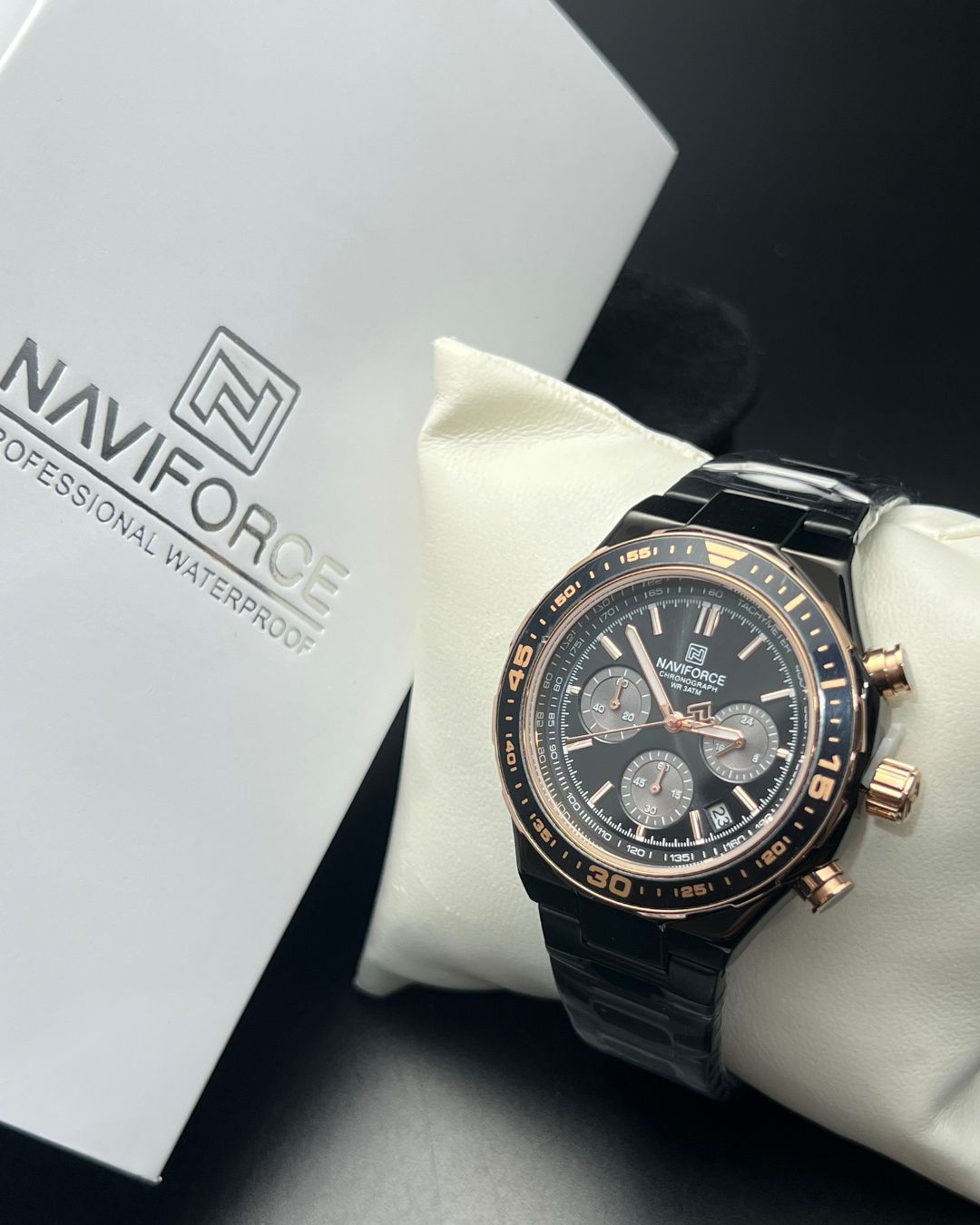 Naviforce NF8049